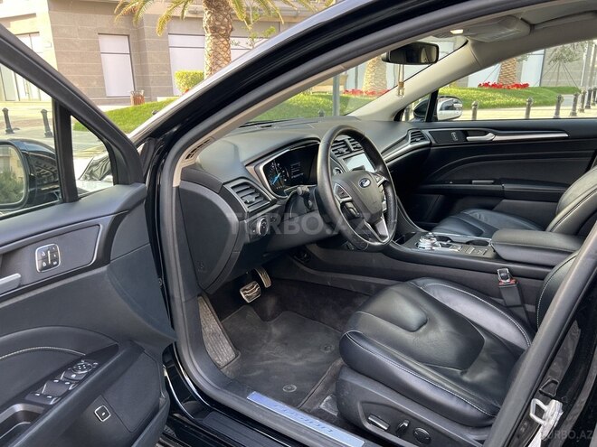 Ford Fusion (North America) 2016, 99,554 km - 2.0 л - Bakı
