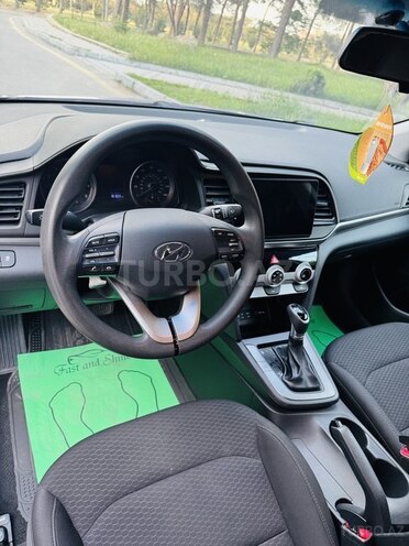 Hyundai Elantra 2019, 160,000 km - 2.0 l - Bakı