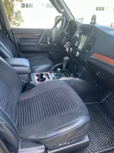 Mitsubishi Pajero 2007, 213,200 km - 3.0 l - Lənkəran