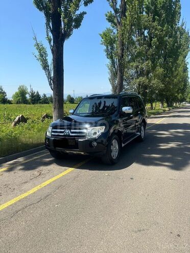 Mitsubishi Pajero 2007, 213,200 km - 3.0 l - Lənkəran