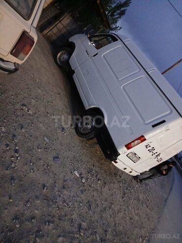 GAZ Sobol 2010, 200,000 km - 2.4 l - Göyçay