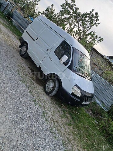 GAZ Sobol 2010, 200,000 km - 2.4 l - Göyçay