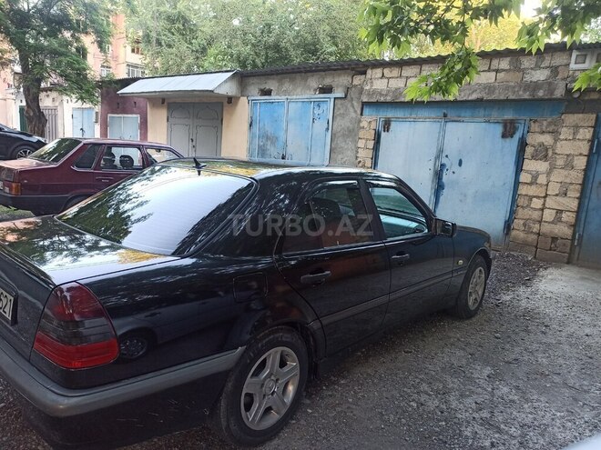 Mercedes C 180 1999, 329,000 km - 1.8 л - Mingəçevir