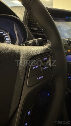 Hyundai Santa Fe-19