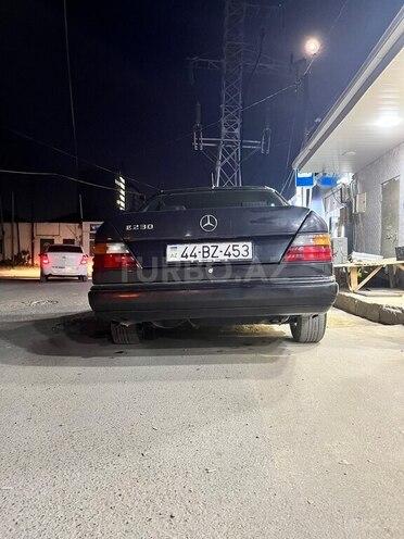 Mercedes E 230 1990, 427,000 km - 2.3 l - Bakı
