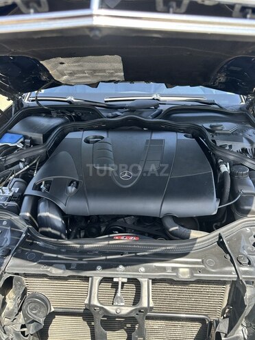 Mercedes E 220 d 2006, 266,863 km - 2.2 l - Bakı