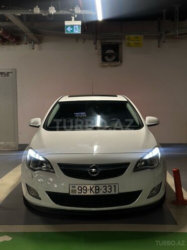 Opel Astra 2012, 120,000 km - 1.6 l - Bakı
