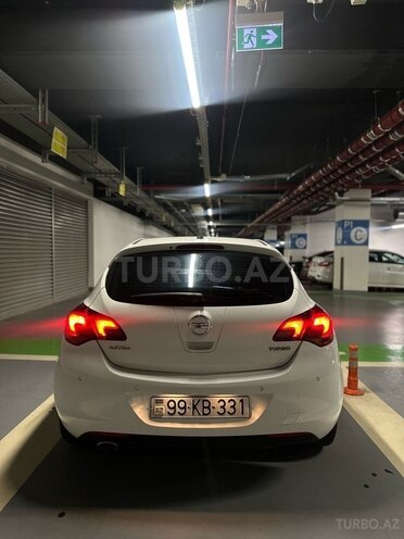 Opel Astra 2012, 120,000 km - 1.6 l - Bakı