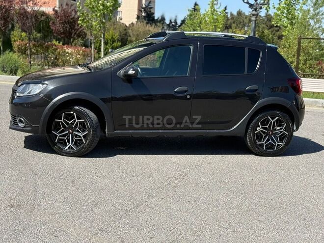 Renault Sandero Stepway 2014, 380,000 km - 1.6 l - Bakı