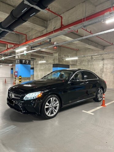 Mercedes C 300 2019, 57,000 km - 2.0 л - Bakı