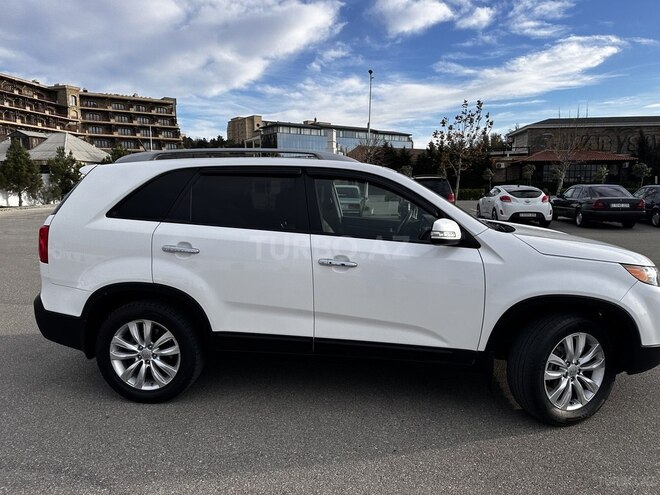Kia Sorento 2011, 257,800 km - 2.0 l - Bakı