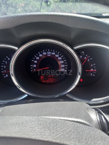 Kia Sorento 2011, 257,800 km - 2.0 l - Bakı