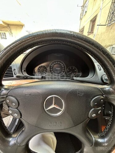 Mercedes E 220 d 2007, 329,329 km - 2.2 l - Bakı