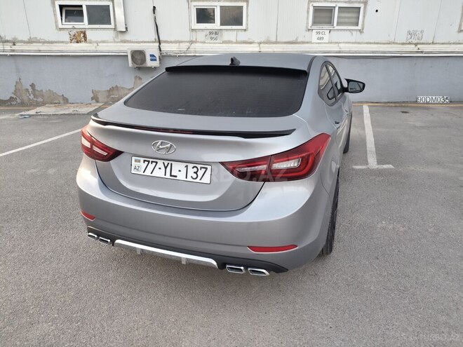 Hyundai Elantra 2015, 255,886 km - 1.8 l - Bakı