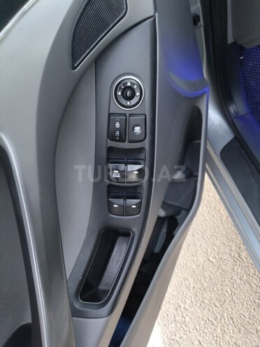 Hyundai Elantra 2015, 255,886 km - 1.8 l - Bakı