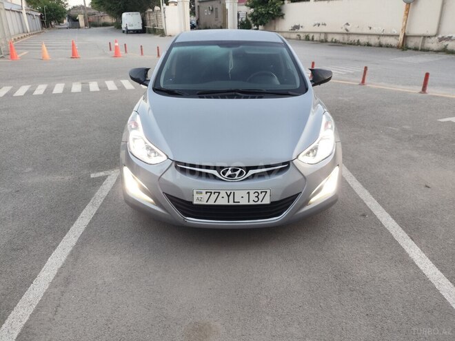 Hyundai Elantra 2015, 255,886 km - 1.8 l - Bakı