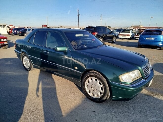 Mercedes C 240 1998, 420,000 km - 2.4 l - Sumqayıt