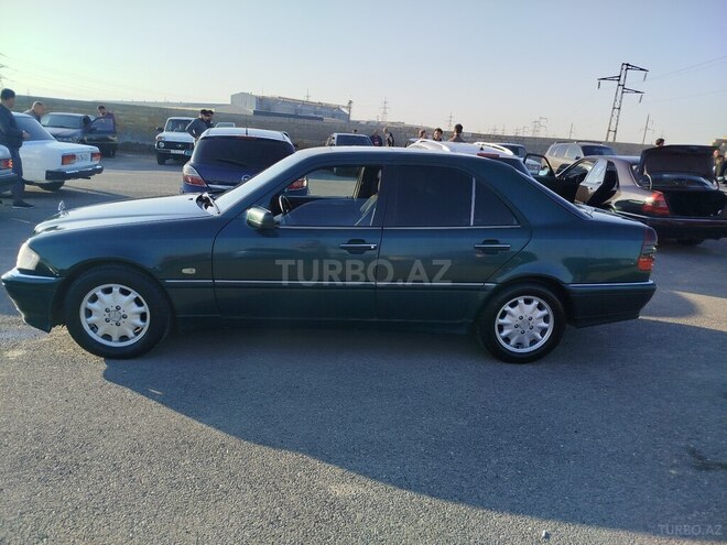Mercedes C 240 1998, 420,000 km - 2.4 l - Sumqayıt