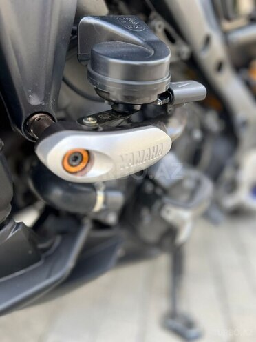 Yamaha MT-09-10