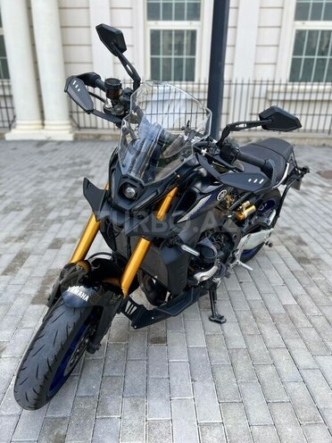 Yamaha MT-09-6