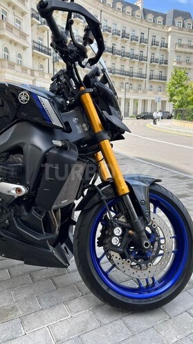 Yamaha MT-09-7