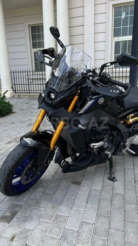 Yamaha MT-09-8