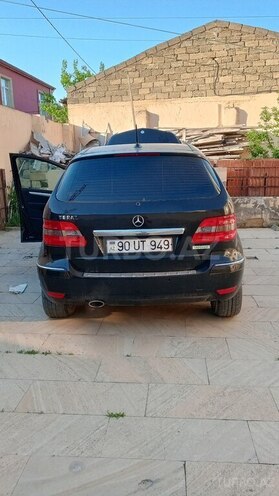 Mercedes B 180 2011, 151,738 km - 1.7 л - Bakı
