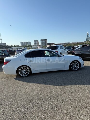 BMW 530 2006, 239,000 km - 3.0 l - Bakı