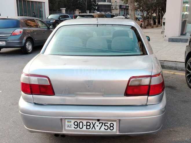 Opel Omega 2002, 233,000 km - 2.2 л - Bakı