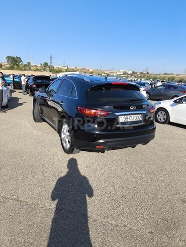 Infiniti FX35 2012, 180,000 km - 3.5 l - Ucar