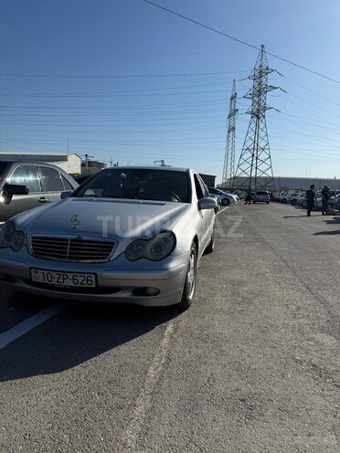Mercedes C 240 2002, 326,000 km - 2.4 л - Bakı