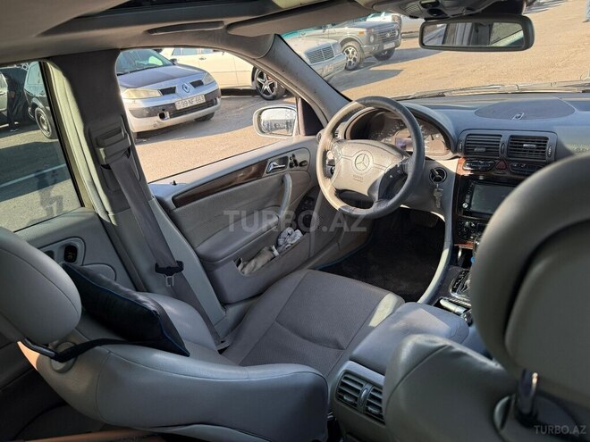 Mercedes C 240 2002, 326,000 km - 2.4 л - Bakı