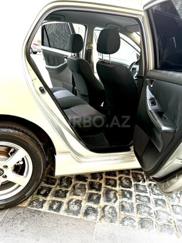 Toyota Corolla 2006, 277,500 km - 1.4 l - Bakı