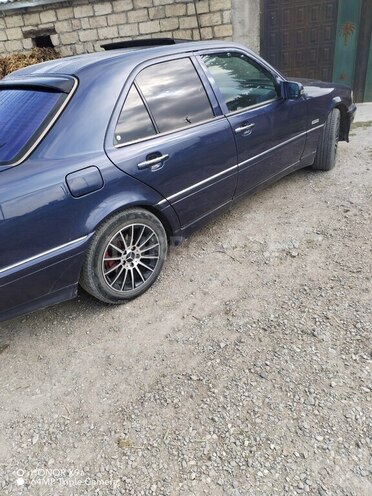 Mercedes C 200 1999, 316,621 km - 2.0 л - Şabran