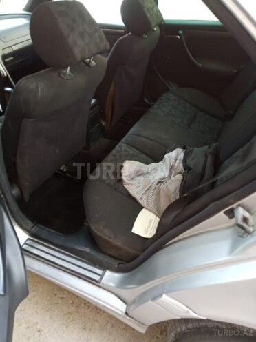 Mercedes C 200 1999, 460,000 km - 2.2 л - Göyçay
