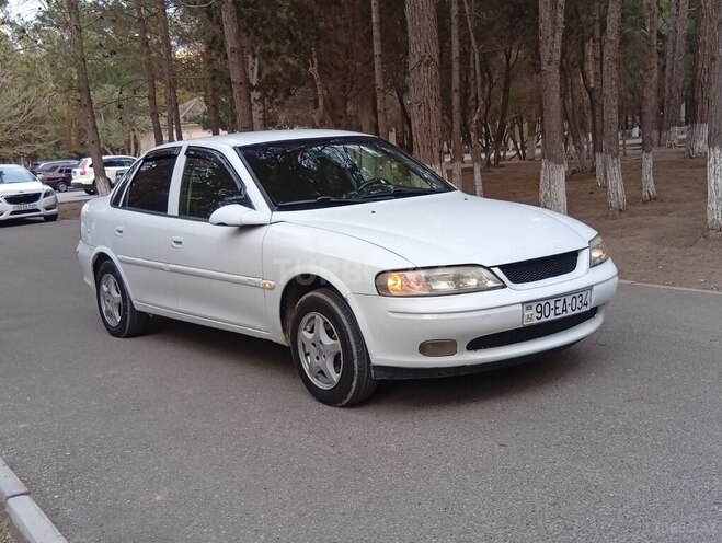 Opel Vectra 1996, 740,000 km - 1.8 l - Sumqayıt
