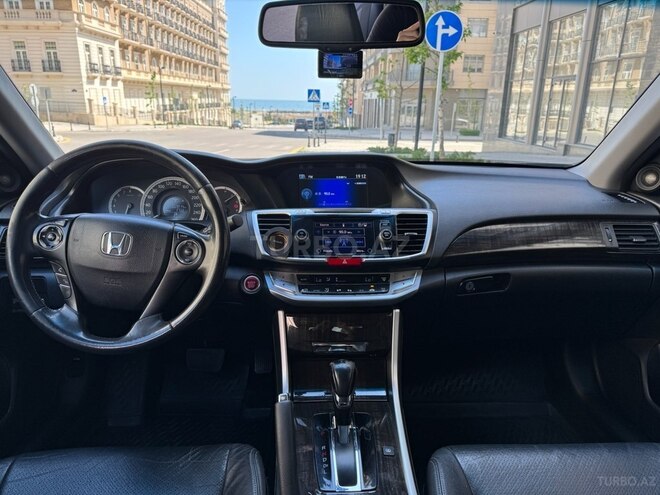 Honda Accord-6
