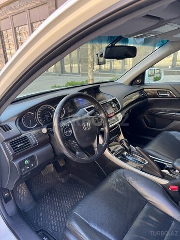 Honda Accord-10