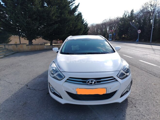 Hyundai i40 2015, 92,500 km - 1.7 l - Qusar
