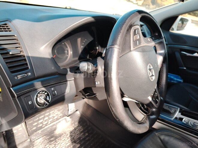 Hyundai i40 2015, 92,500 km - 1.7 l - Qusar