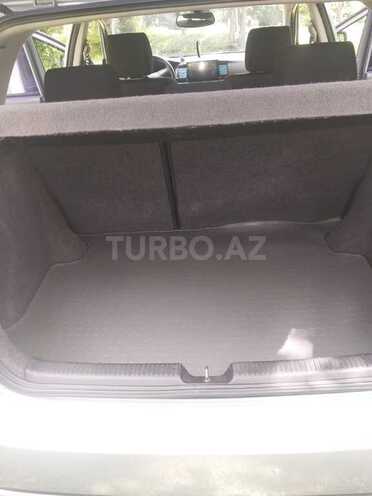 Toyota Corolla 2006, 256,000 km - 1.4 l - Oğuz