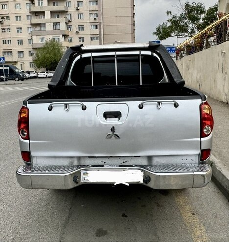 Mitsubishi L200 2012, 224,000 km - 2.5 l - Bakı