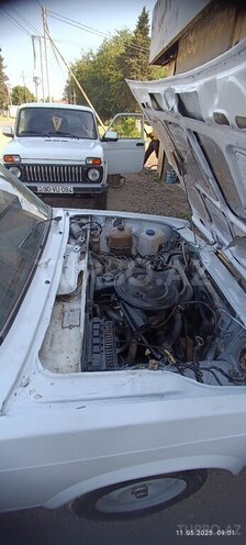 LADA (VAZ) 2107 2000, 95,000 km - 1.3 л - Astara