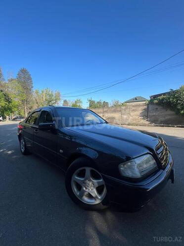 Mercedes C 200 1999, 236,000 km - 2.0 л - Xaçmaz