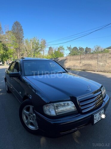 Mercedes C 200 1999, 236,000 km - 2.0 л - Xaçmaz