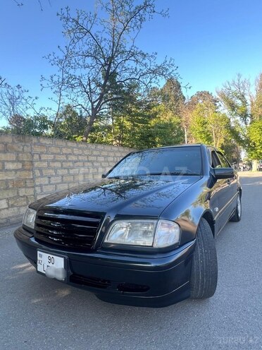 Mercedes C 200 1999, 236,000 km - 2.0 л - Xaçmaz
