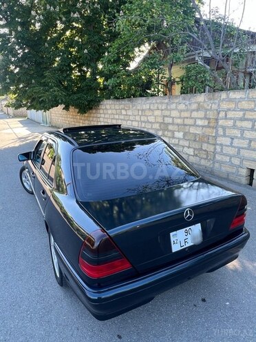 Mercedes C 200 1999, 236,000 km - 2.0 л - Xaçmaz