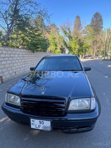 Mercedes C 200 1999, 236,000 km - 2.0 л - Xaçmaz