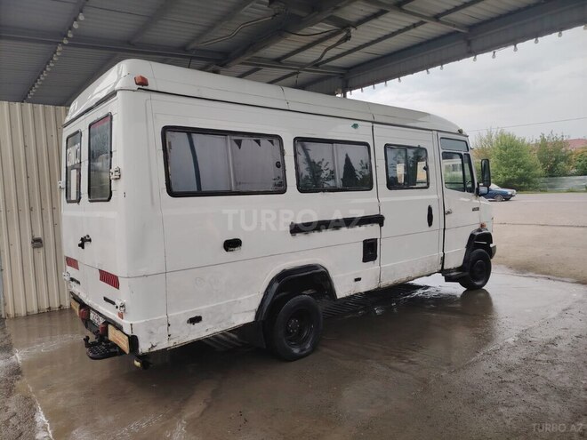 Mercedes 508 1995, 685,288 km - 2.5 l - Goranboy