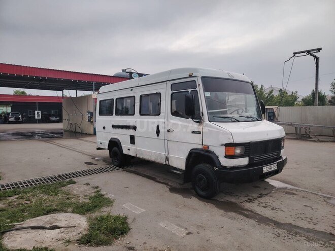Mercedes 508 1995, 685,288 km - 2.5 l - Goranboy
